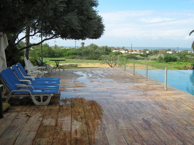 villa in caesarea